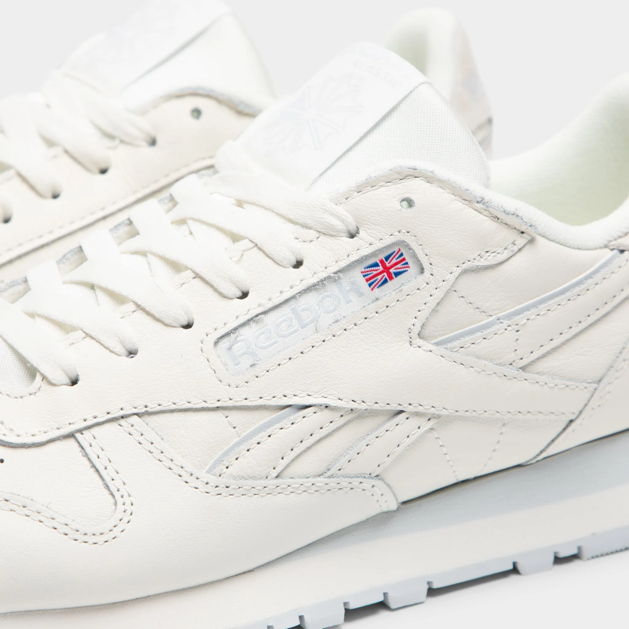 Beach Wear Impact-absorbing durability Reebok Classic Leather Chalk / Chalk - Moon