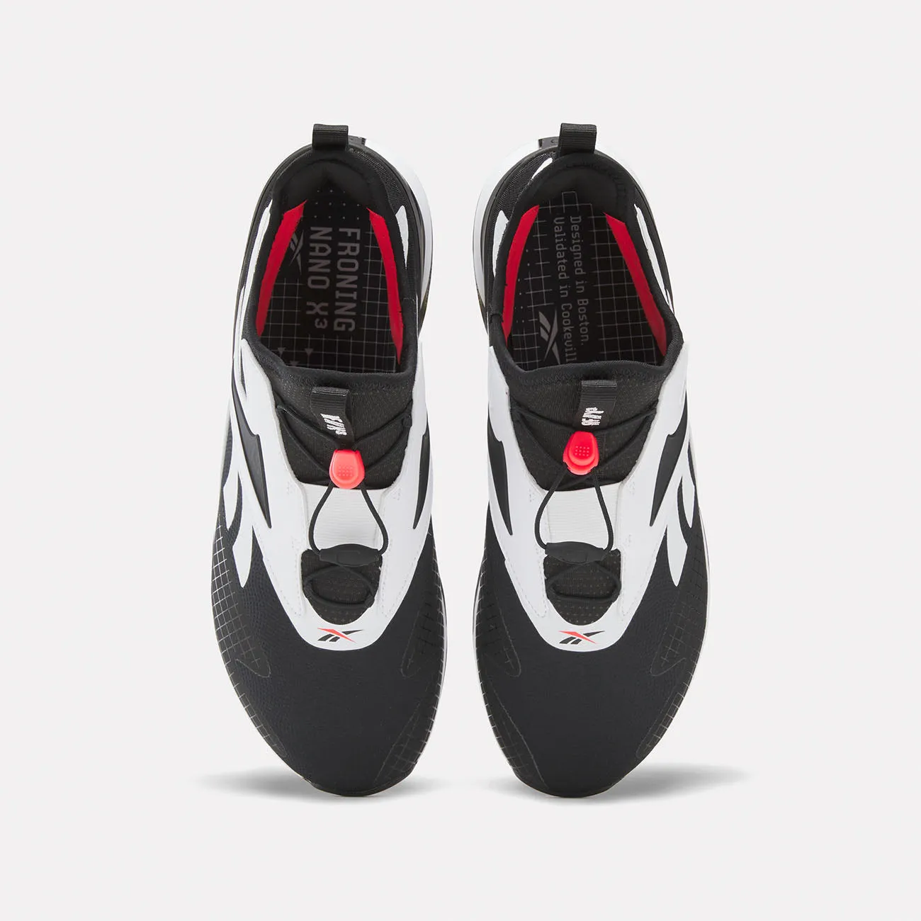 Distinctive materials front - zip Reebok Nano X3 Froning