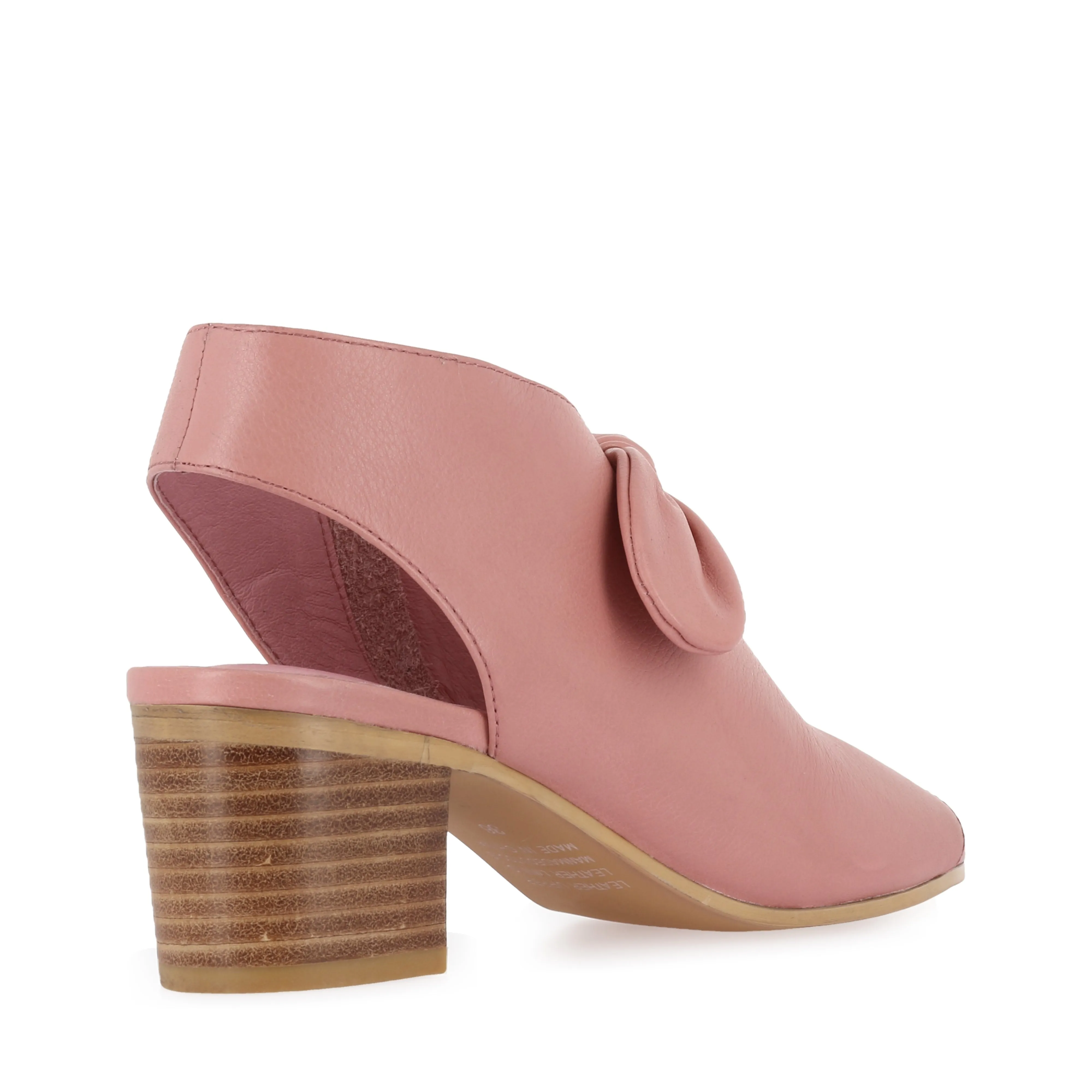 BANANA - PRETTY PINK LEATHER Stylish Appearance