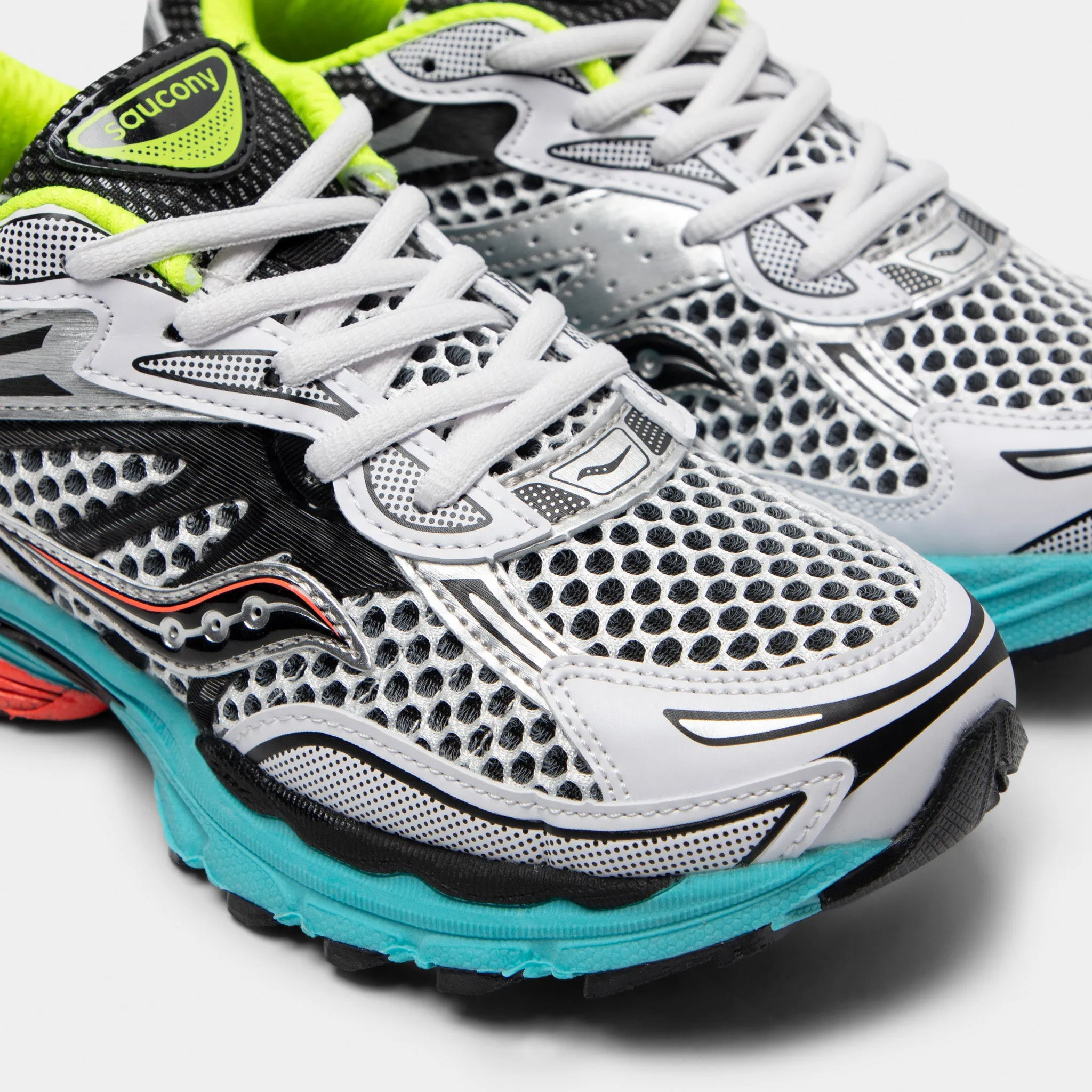 Fresh Design Saucony Juniors' Omni 9 / Mutant