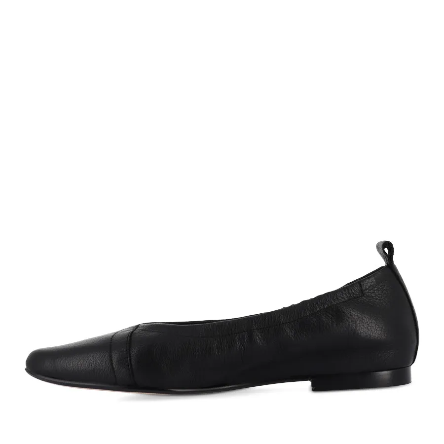 SEATON - BLACK LEATHER Casual Comfort Shoes
