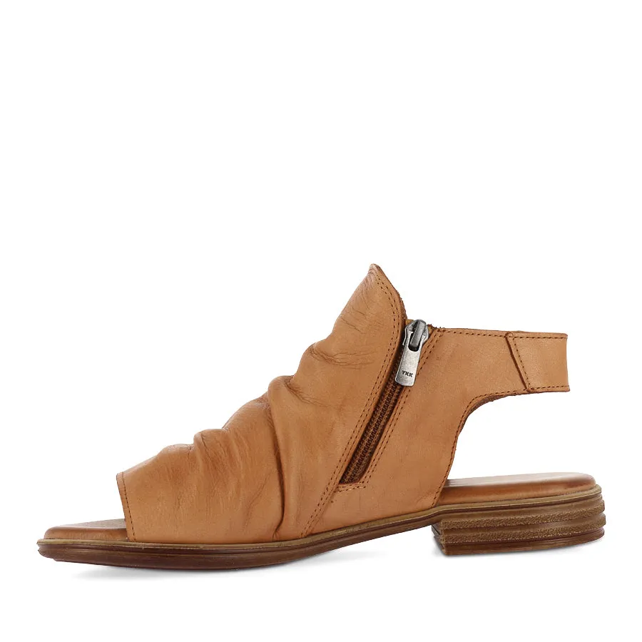 MILLIE - COCONUT LEATHER City Easy Fringe Swing