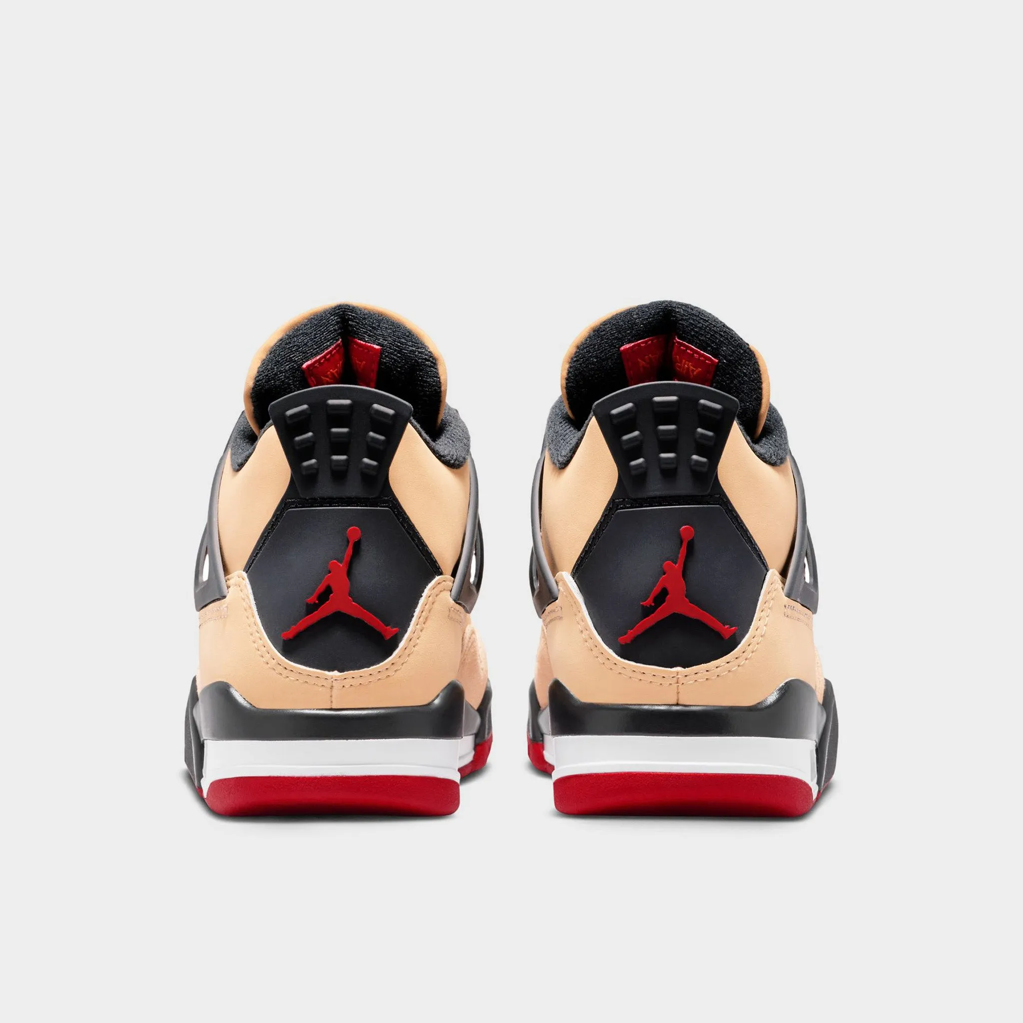 Jordan 4 Retro GS Fire Red / Starfish - Sesame Traction Movement