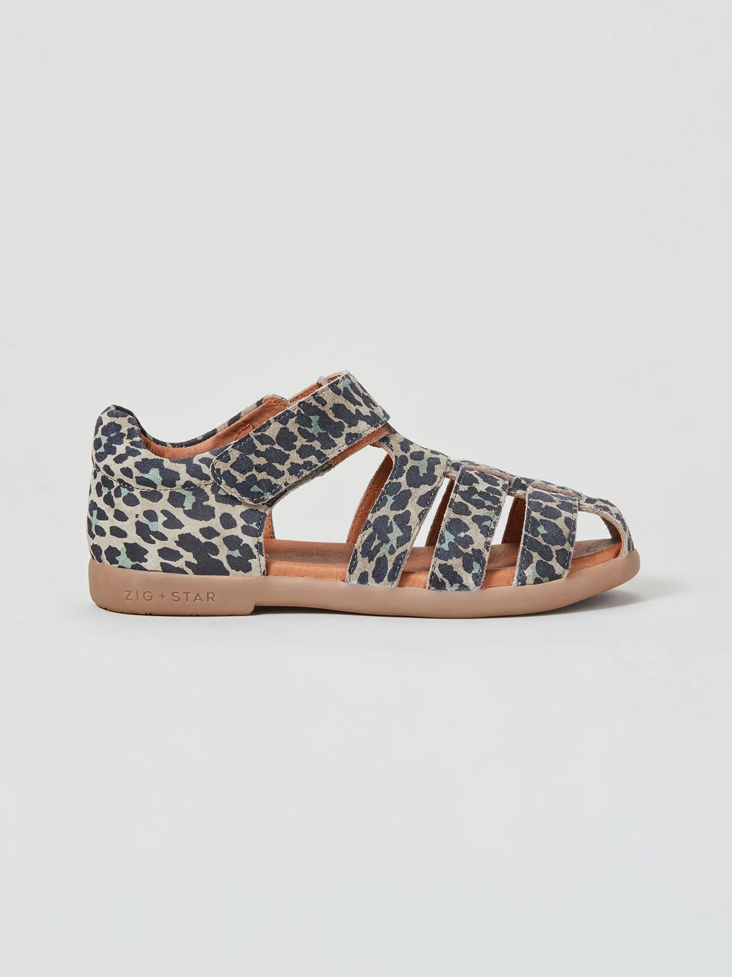 Compact Fit Shore Play Cosmic Junior Closed-Toe Sandal Khaki Camo Animal