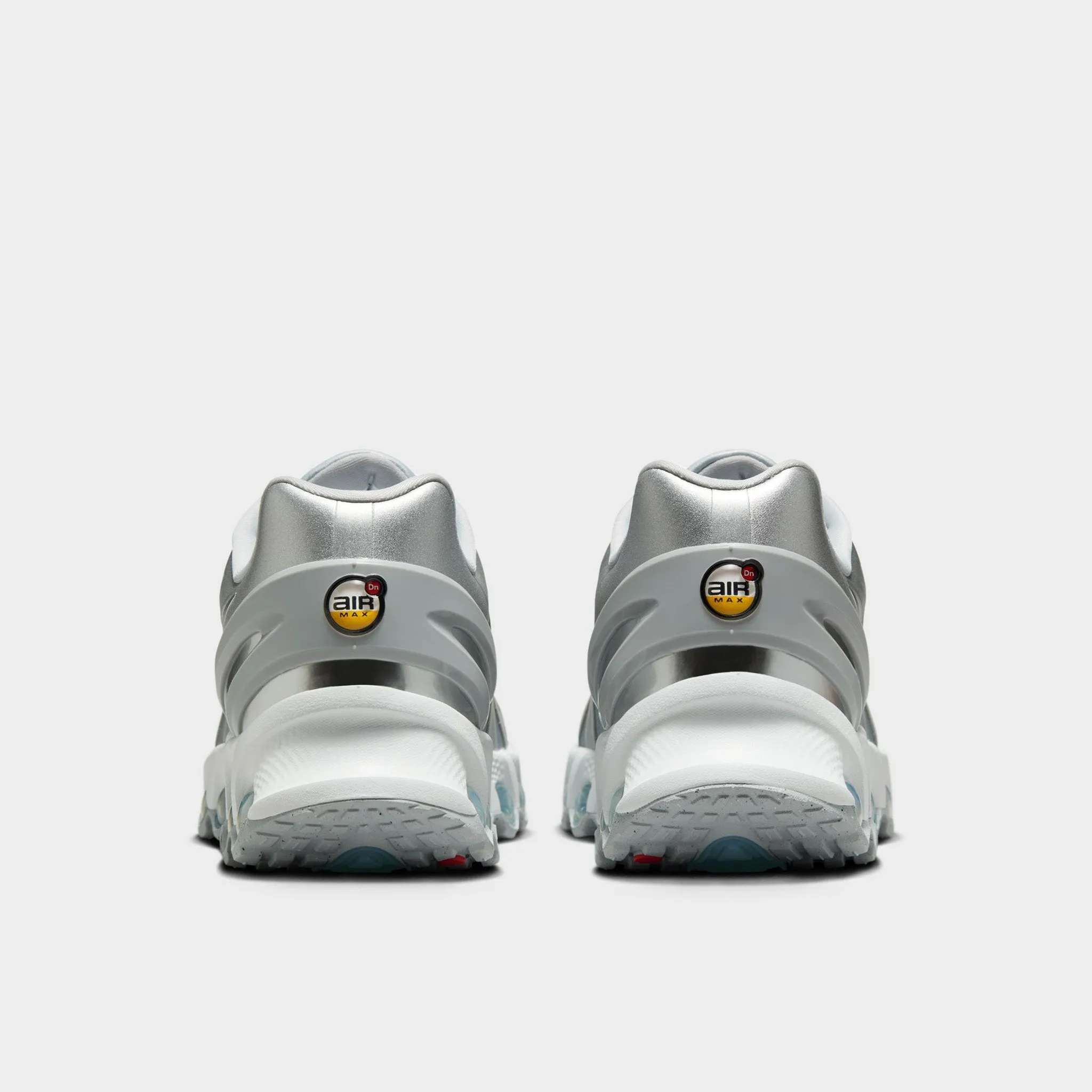Quick On Nike Women's Air Max DN8 Wolf Grey / Metallic Silver - Off White