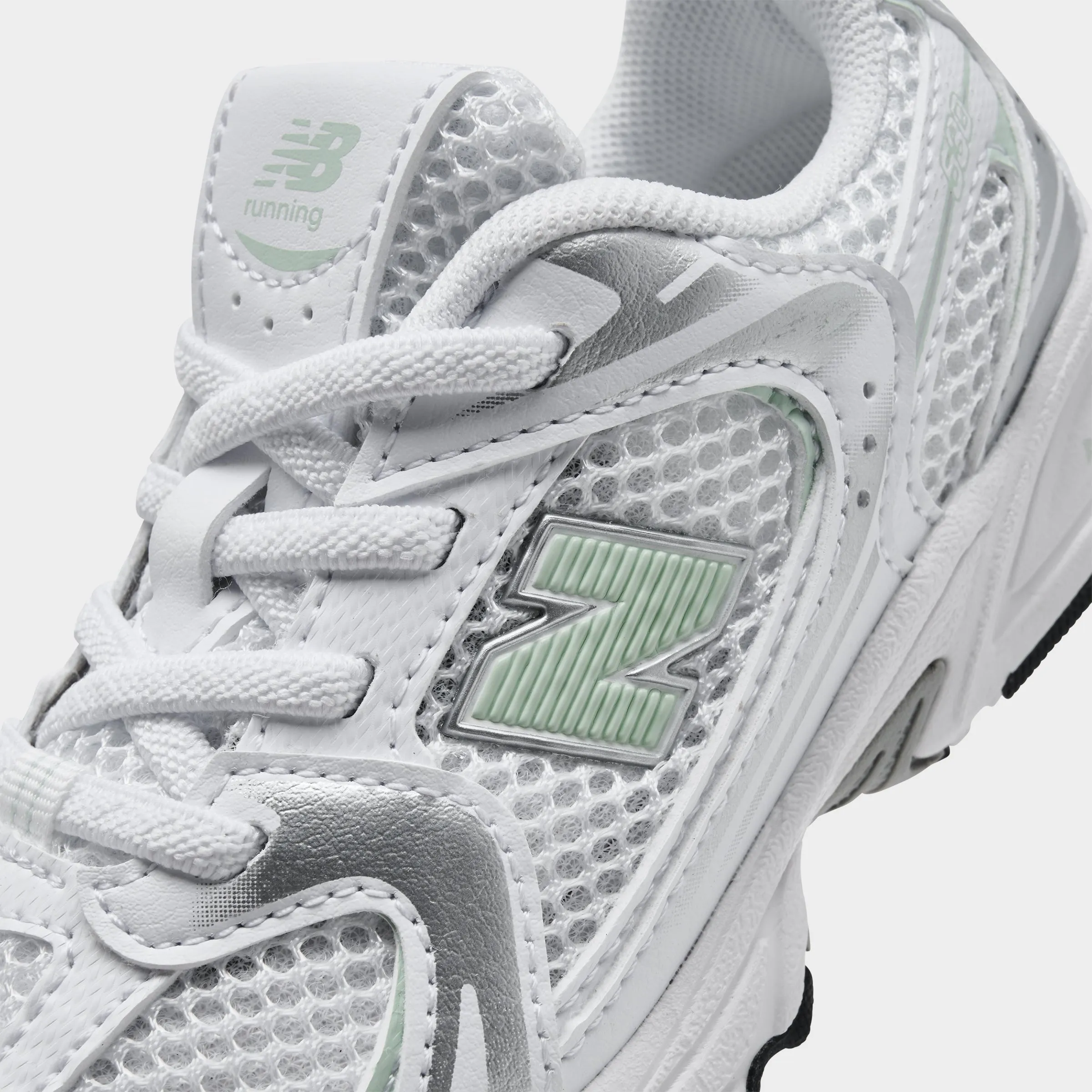 Reinforced Eyelet Durability Hexagonal Grip Tread New Balance Infants' 530 White / Silver