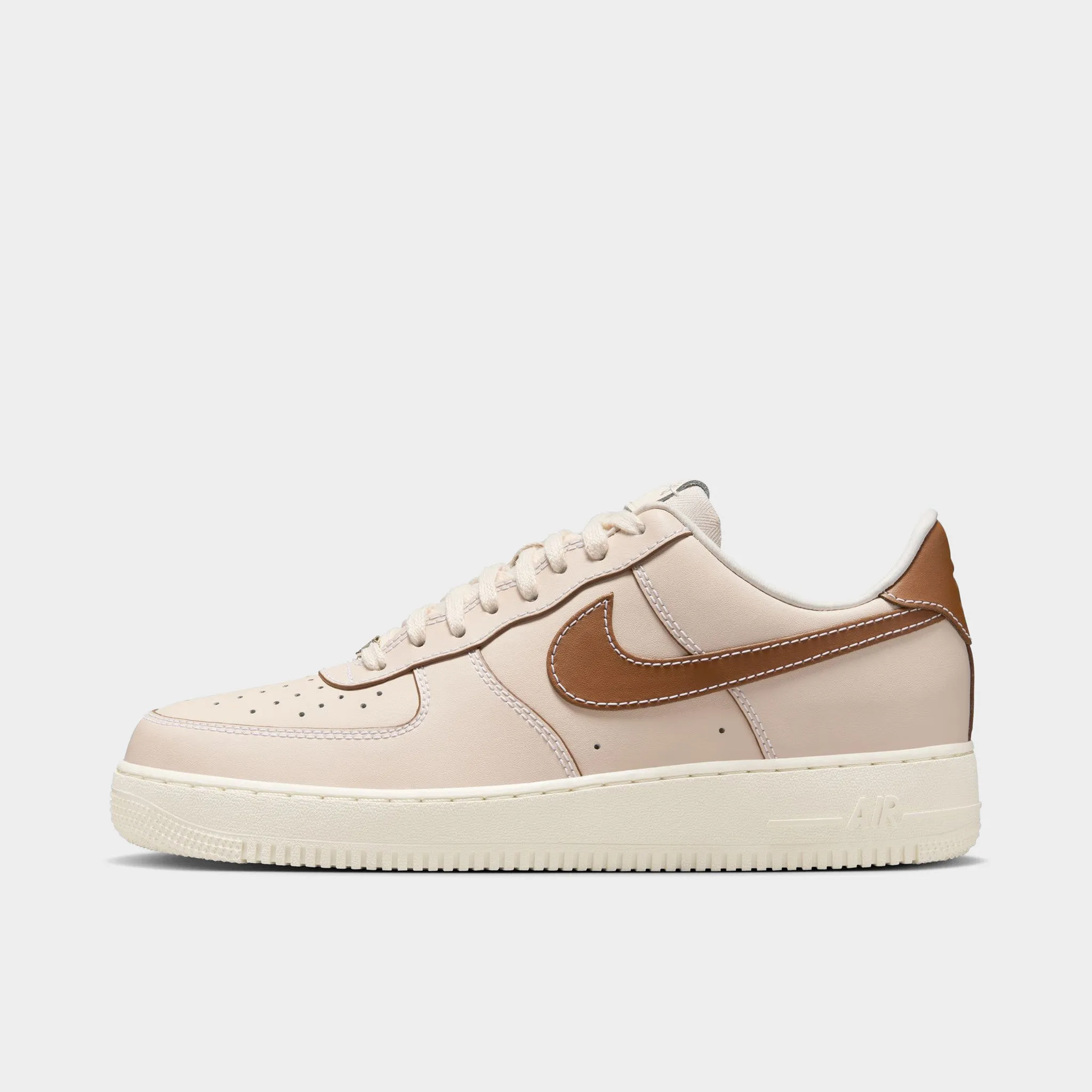 Casual Outfit Nike Air Force 1 '07 Pearl White / Light British Tan