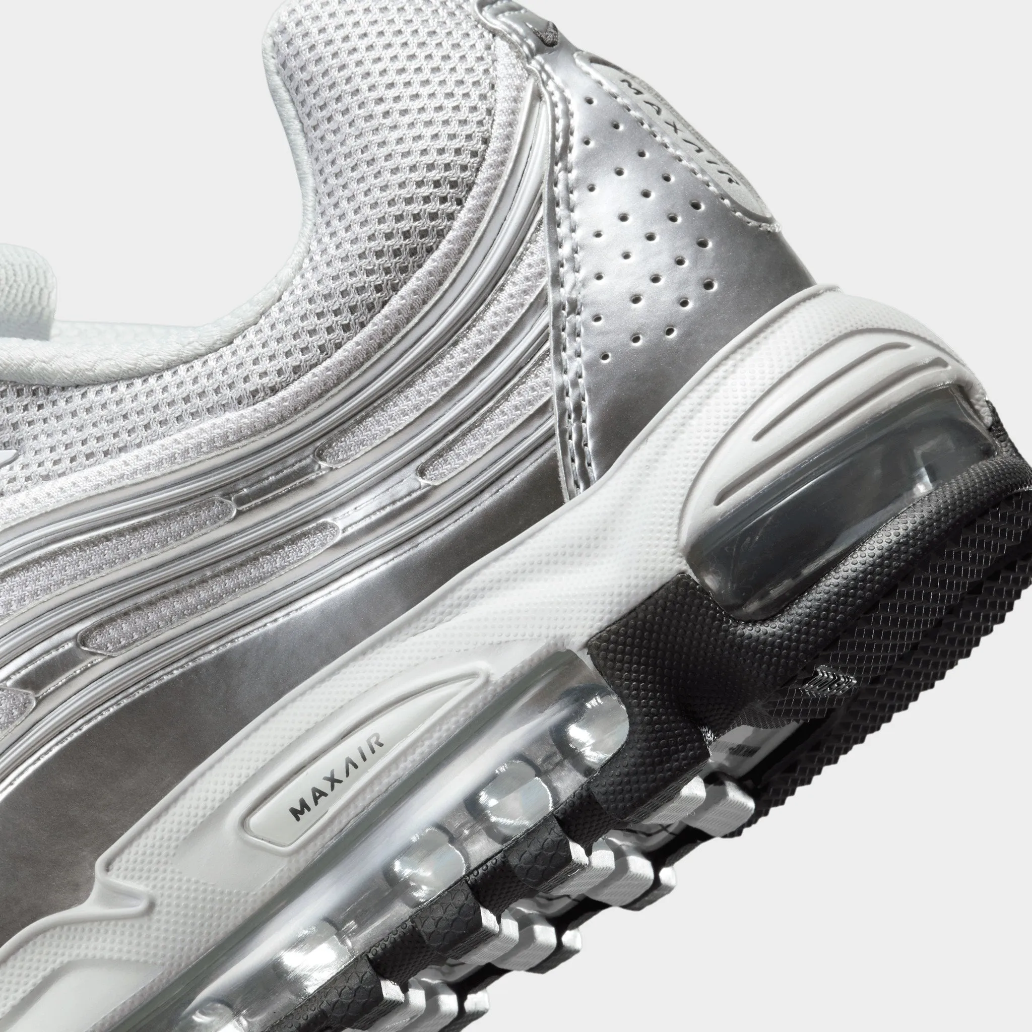 Clean Form Arch Relief Nike Air Max TL 2.5 Silver / Metallic Silver