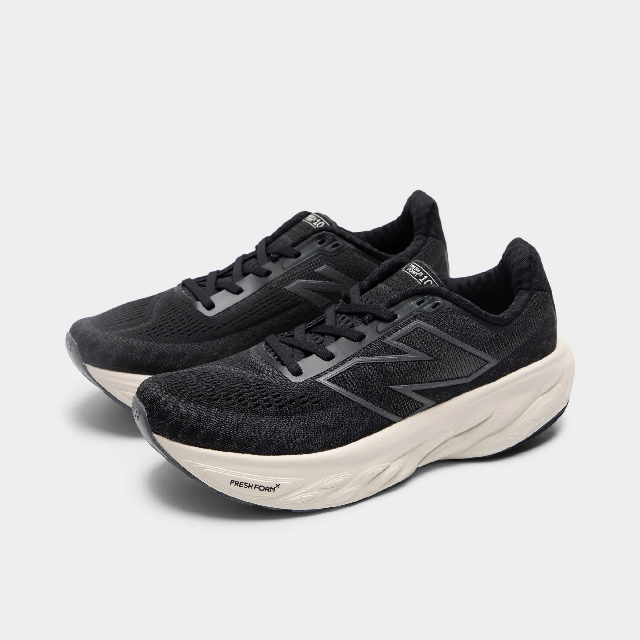 New Balance Women's Fresh Foam X 1080v14 Black / Phantom Tread Pattern Compression Fit Lining