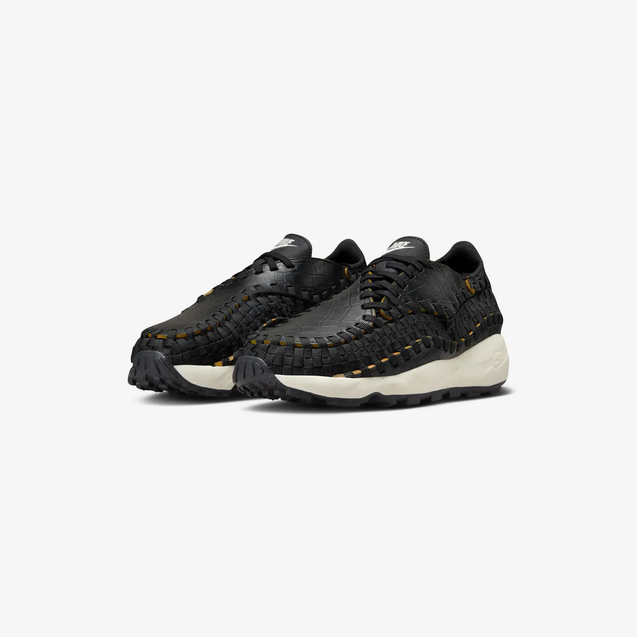 Wmns Air Footscape Woven PRM least flexible kids' medium