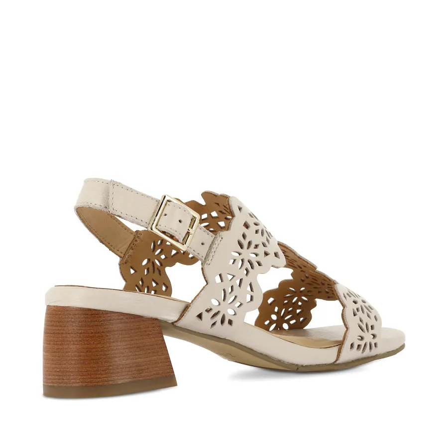 COACHY W - VANILLA LEATHER Wedding Glow