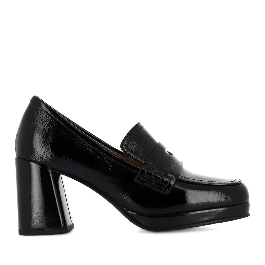 Casual Look SMALE - BLACK PATENT LEATHER