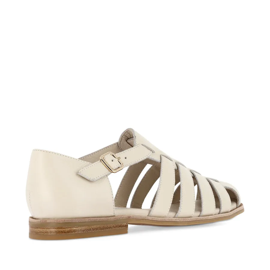 Summer Travel Footwear QOONY - MILK LEATHER