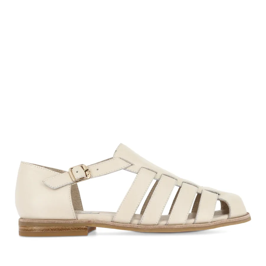 Outdoor Friendly QOONY - MILK LEATHER