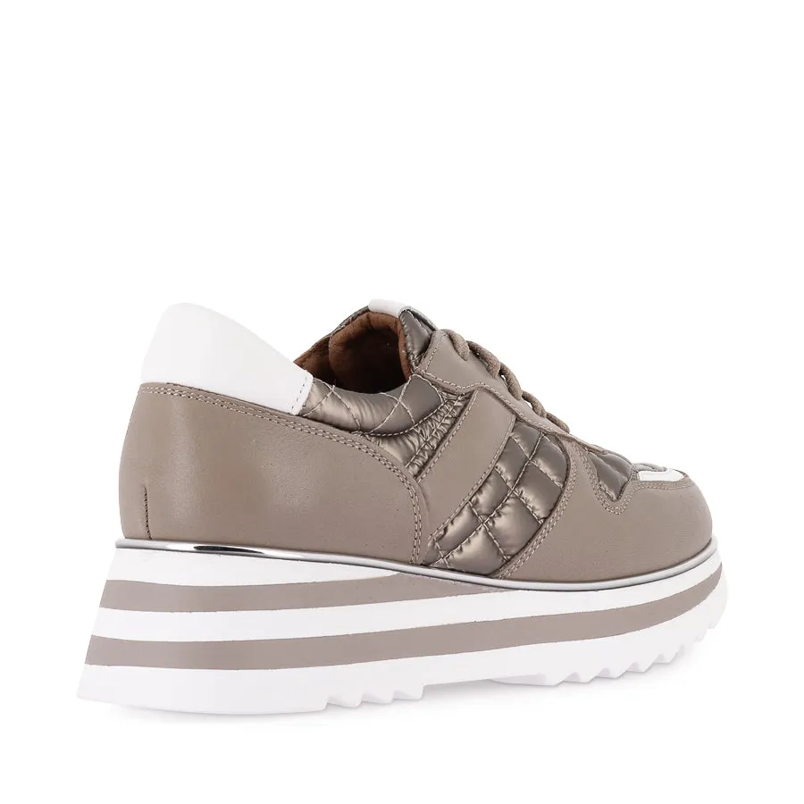 HELENA - DARK STONE LEATHER / DARK STONE NYLON Sweat Wicking Road Style