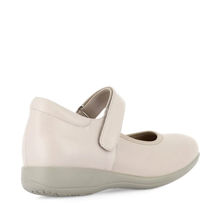 Media Day Durable WISDOM - ALMOND STRETCH
