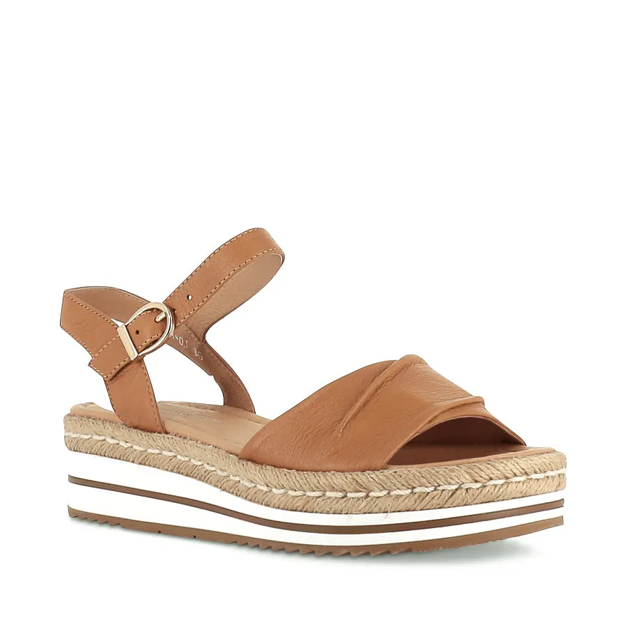 ALICIA - DARK TAN LEATHER Balanced weight Cool Fit