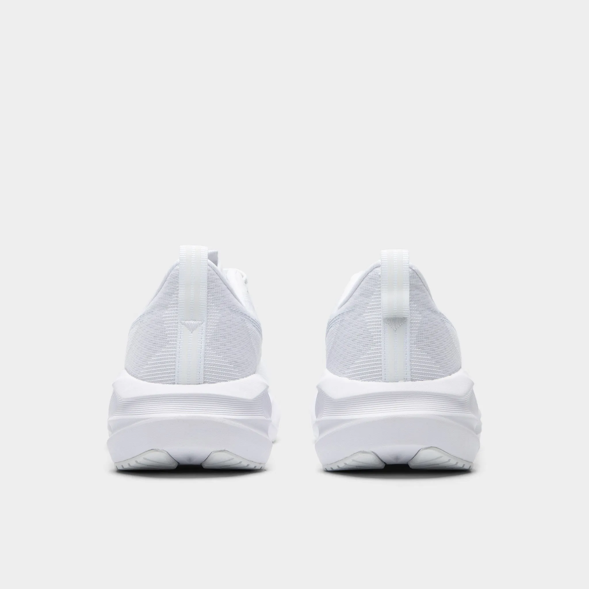 ASICS Women's Novablast 5 White / Piedmont Grey Effortless Style