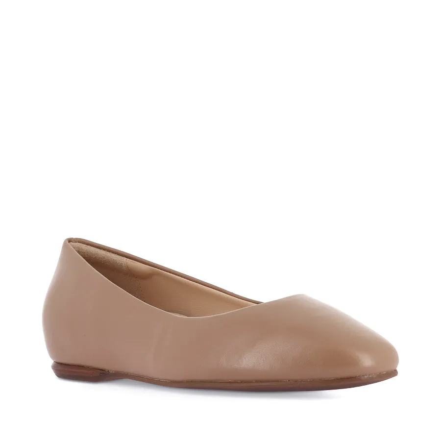 DORSET - MACCHIATO LEATHER Footwear for All Functional