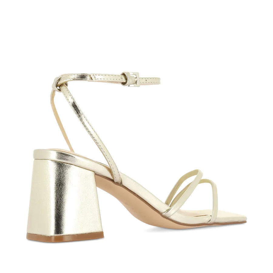 STEVIE - CHAMPAGNE Lightweight Comfort Moisture wicking