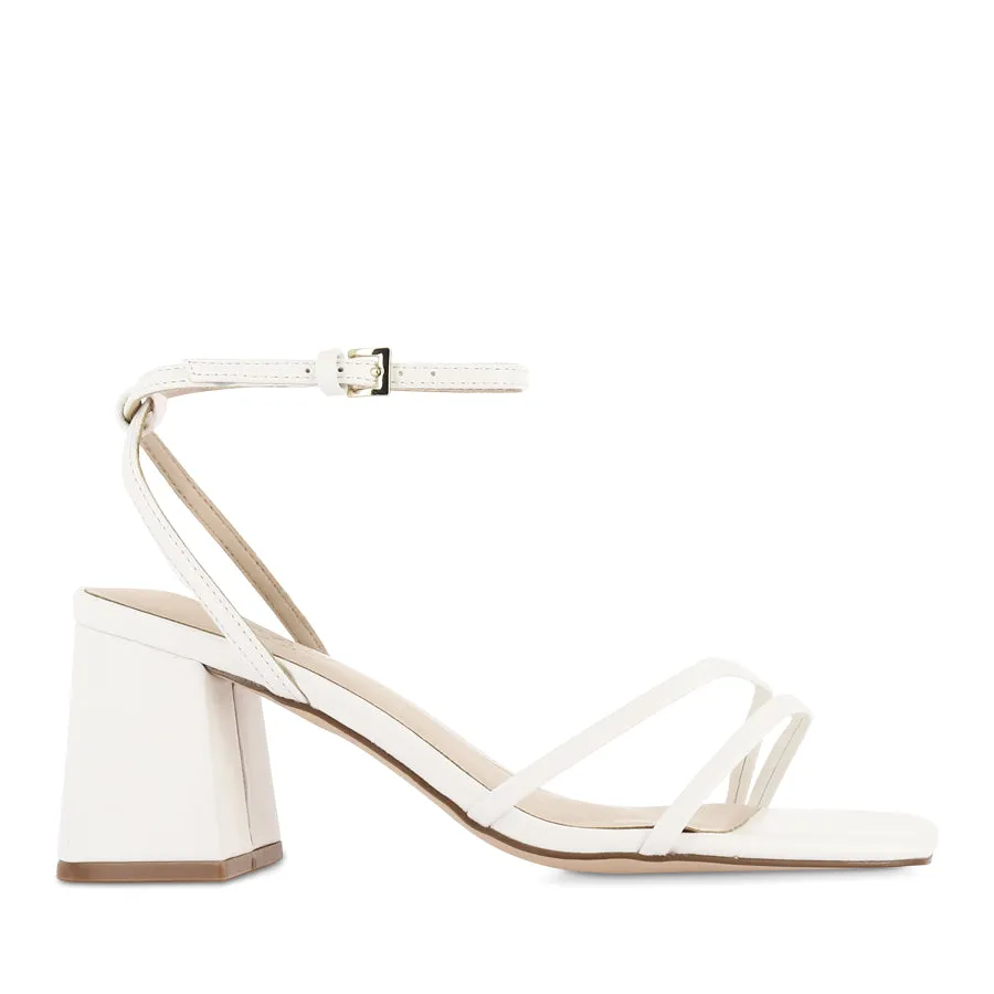 Non Slip Timeless Comfort STEVIE - WHITE CHALK