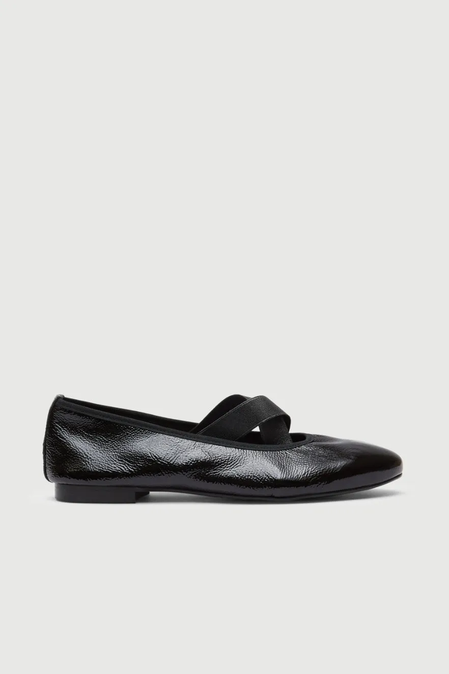 Bettina Ballet Flats in Black Patent Leather Ceremony Glow
