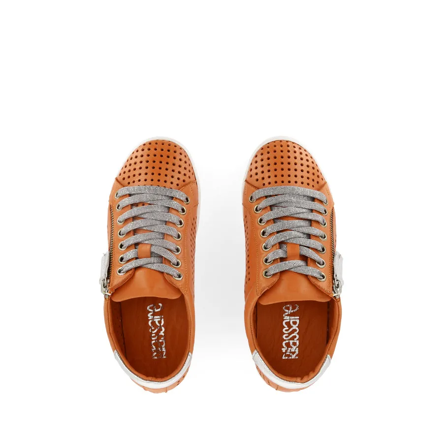 TEMPLE - PAPAYA/SILVER LEATHER Shock-absorbent flexibility