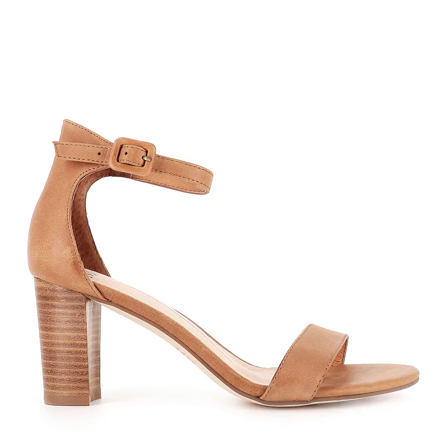 GESSIE - TAN LEATHER All-day Comfort