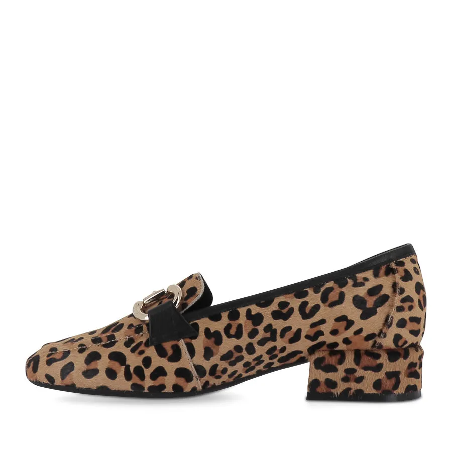 Durable Leather Slip-ons VELAM - TAN LEOPARD PONY