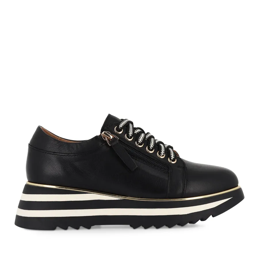 HOSTING - BLACK LEATHER Easy Match Fashionable Design