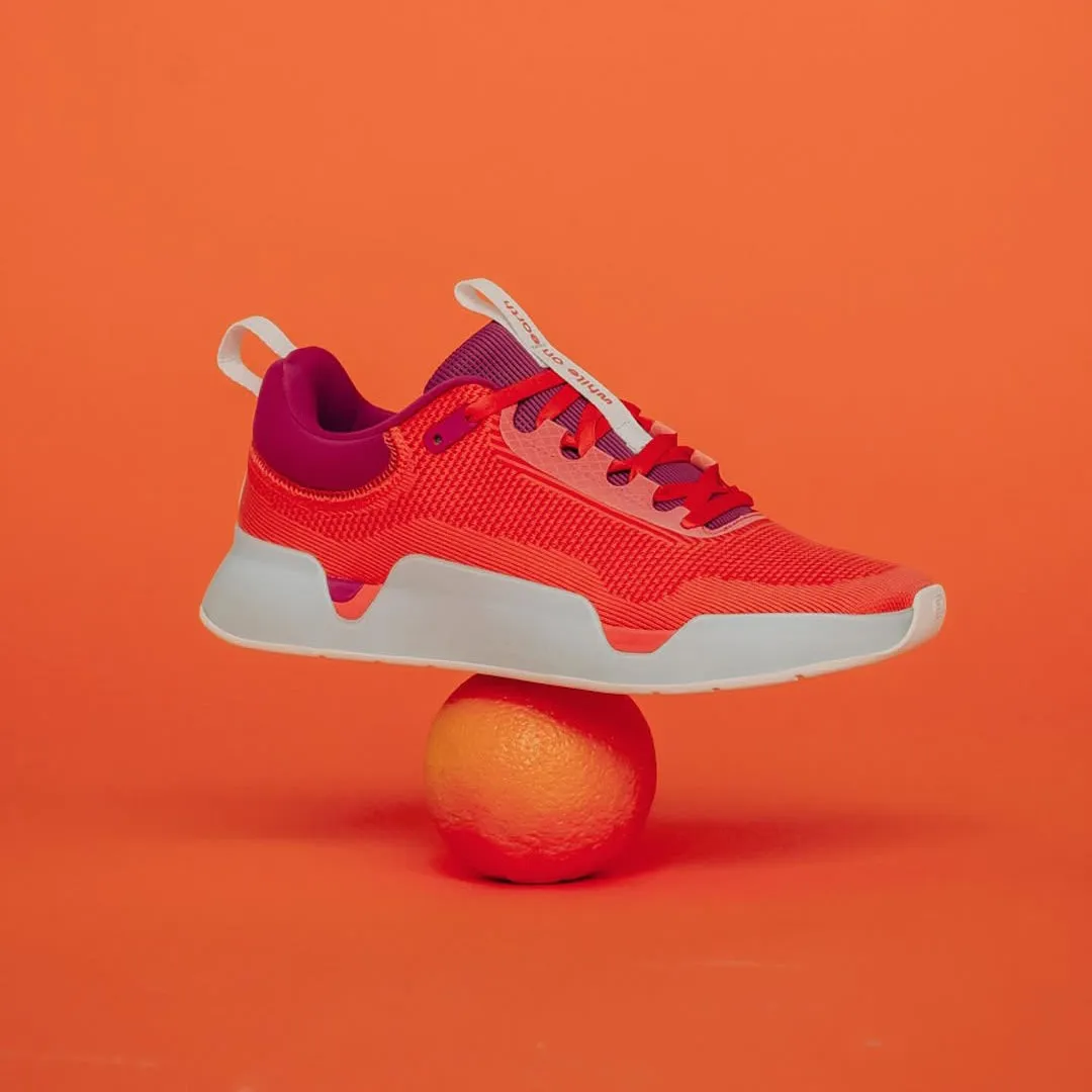 Wind Safe Early Jog Women's While on Earth Move Trainer