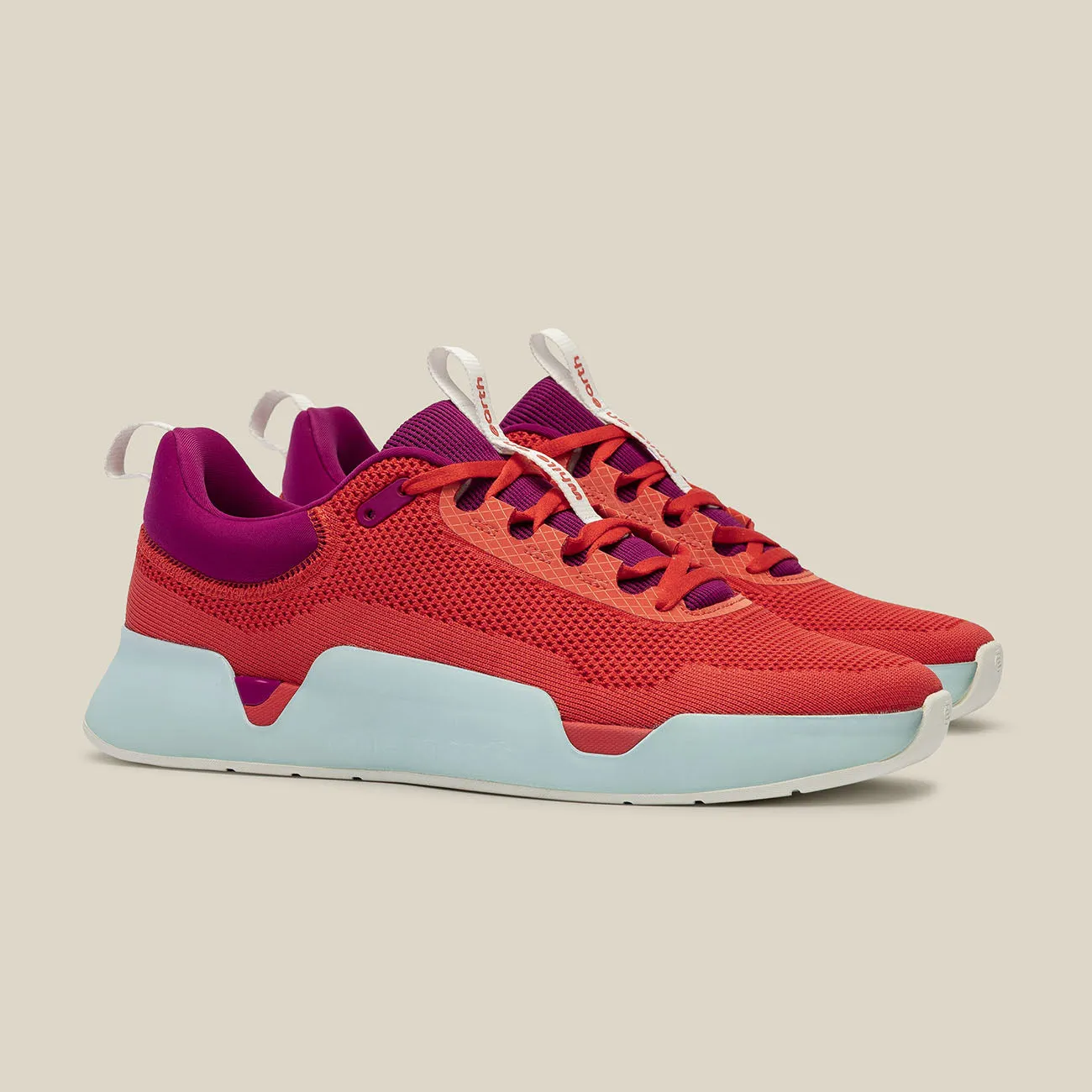 heel cup Women's While on Earth Move Trainer
