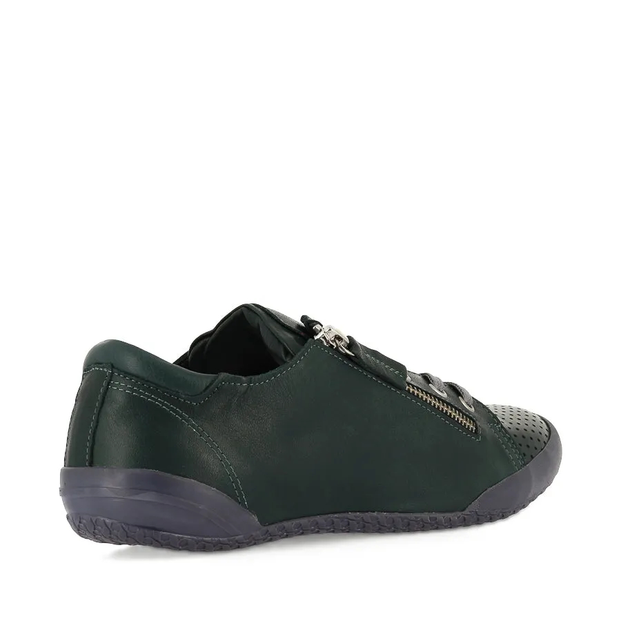 TAILS - BOTTLE LEATHER Foot Contouring