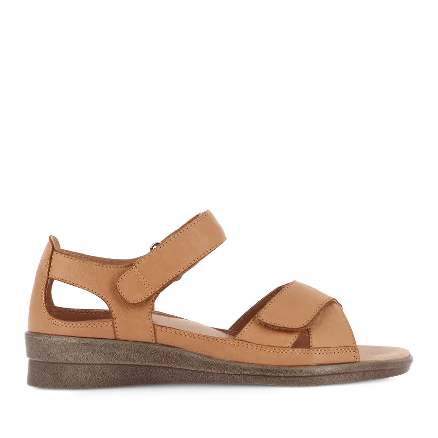 Durable Design TASHA - TAN LEATHER
