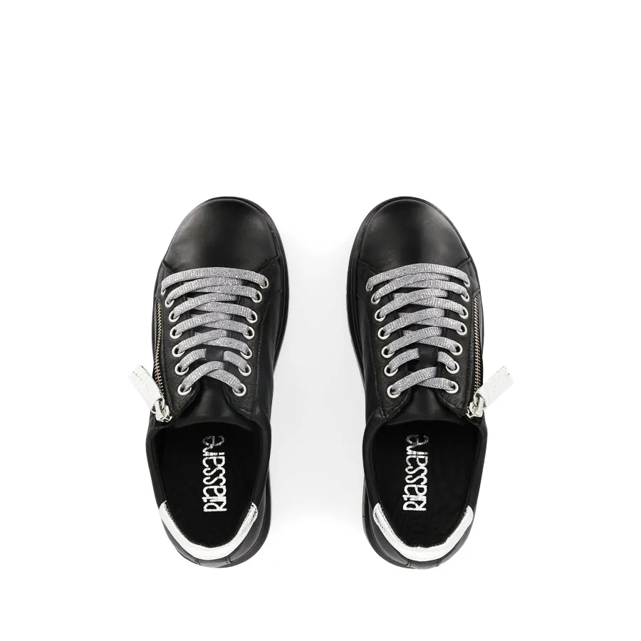 TATTER - BLACK BLACK/SILVER LEATHER Low Cut Design