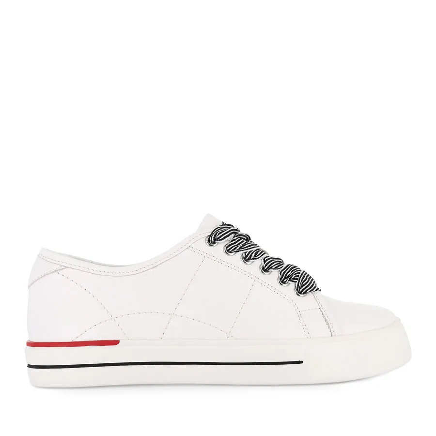 ASHLEEN W - WHITE LEATHER Basic Casual