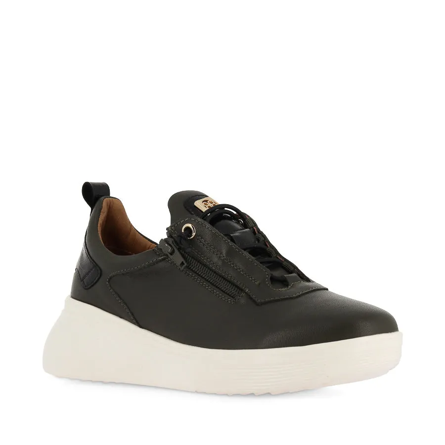 TICKLER - KHAKI LEATHER/BLACK LEATHER Secure Grip Slip On Construction