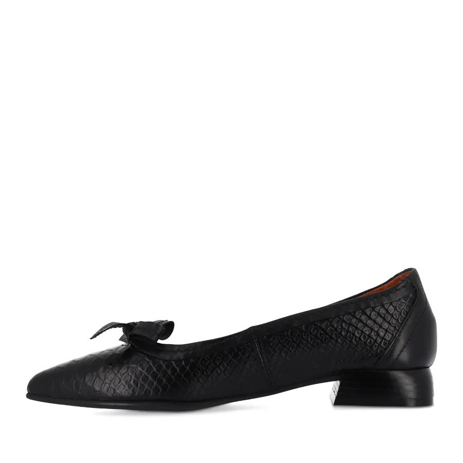 TIANA - BLACK REPTILE EMBOSS LEATHER City Dawn Cloud Dash