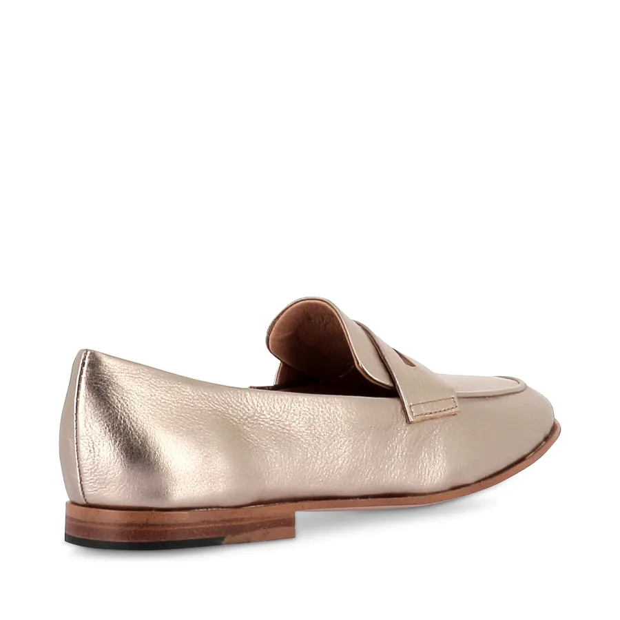 ULANI - CHAMPAGNE LEATHER Open Air Odor Resistant