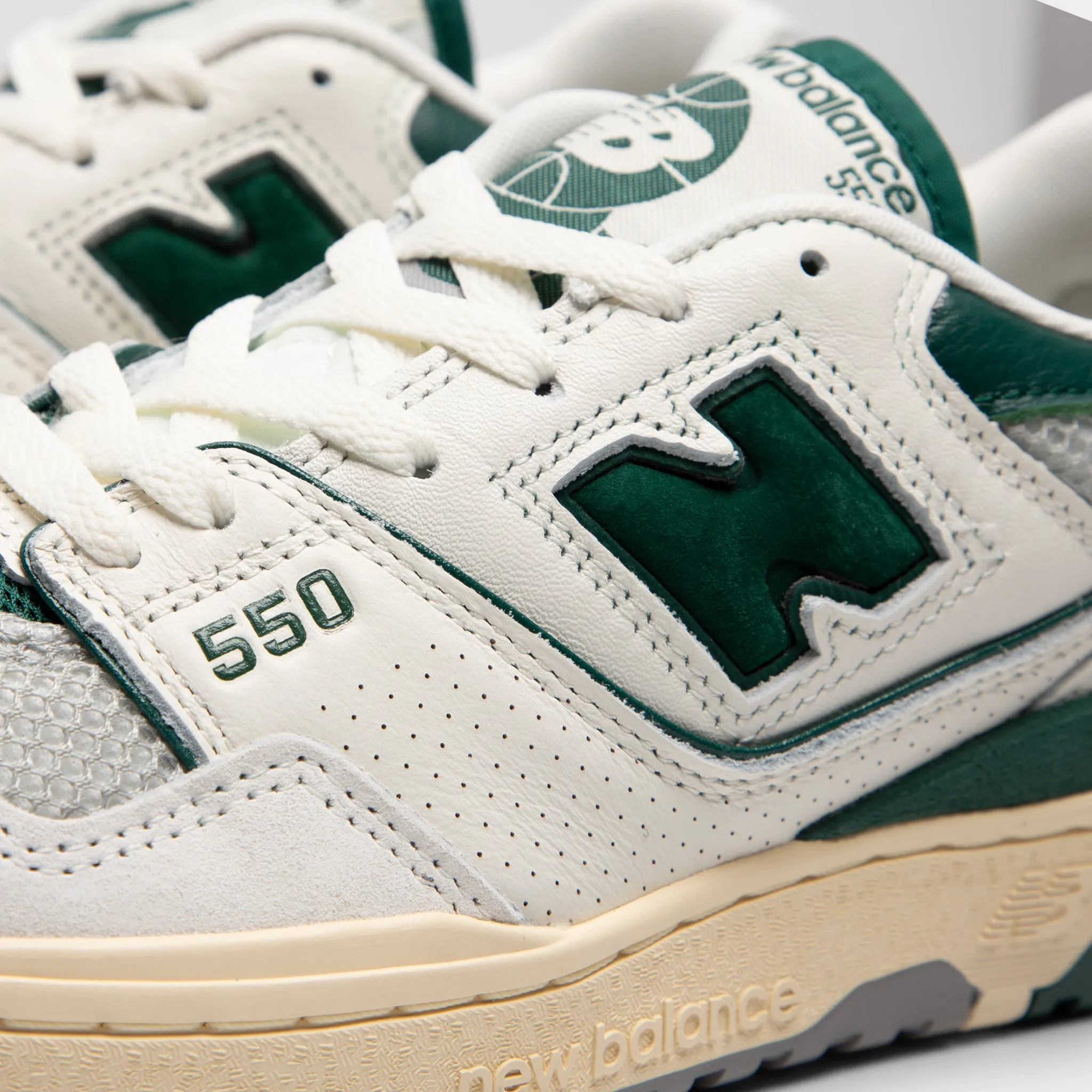 New Balance 550 Sea Salt / Marsh Green Power Balance