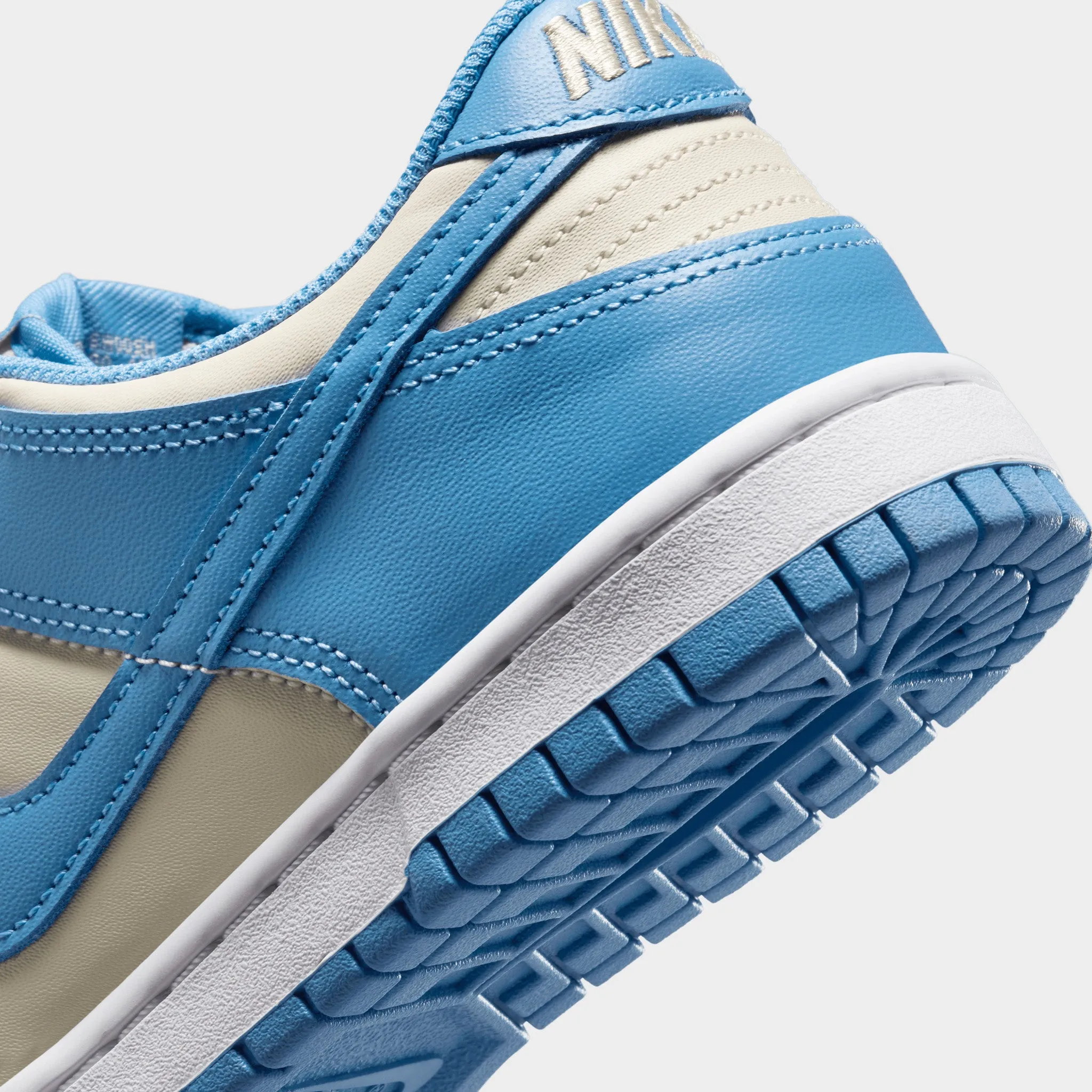 Cool Finish Nike Dunk Low GS Blue Beyond / Beach - White