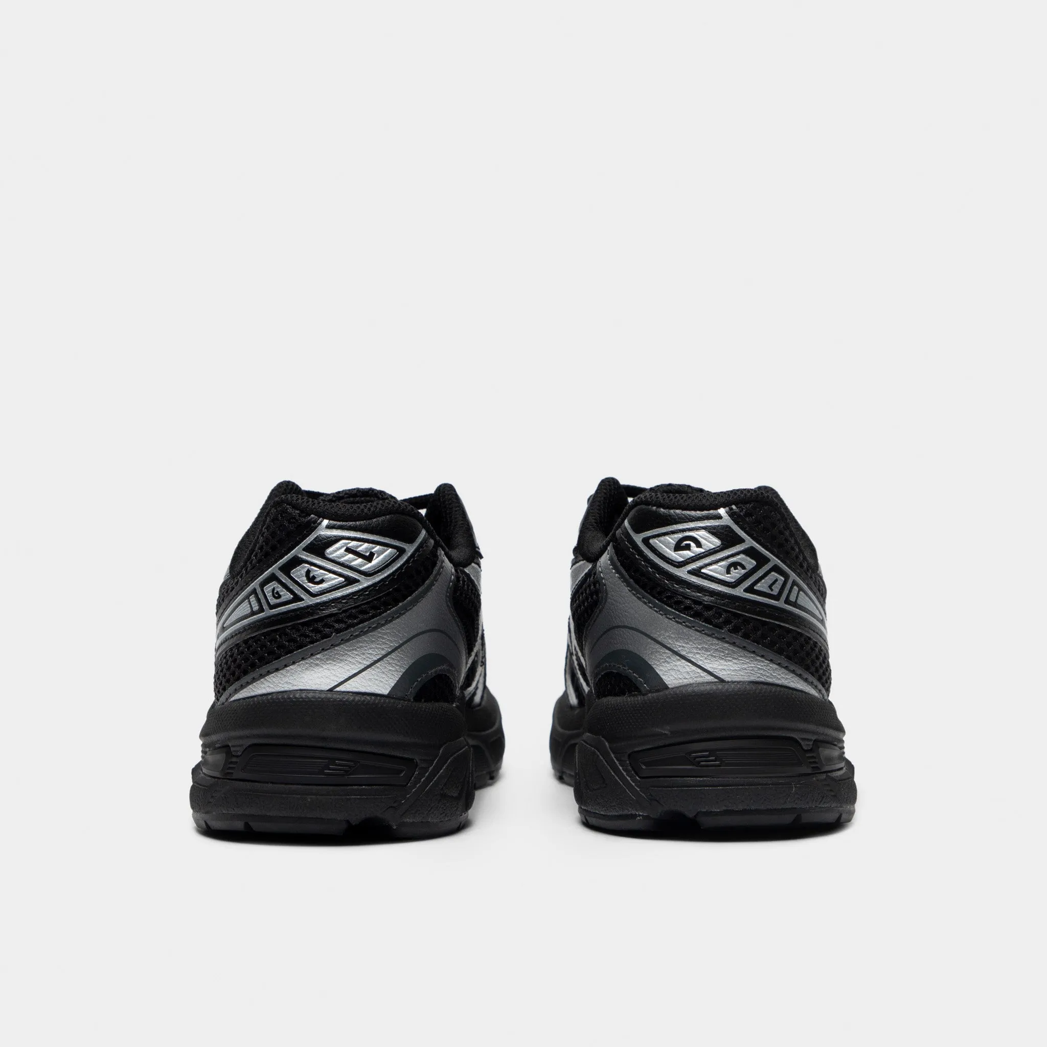ASICS GEL-1130 GS Black / Pure Silver Outdoors Ready Traction Lug Configuration