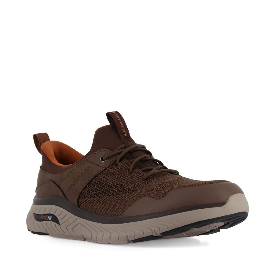 ARCH FIT CROSSER - EMRIC (M) - BROWN Sports Ready