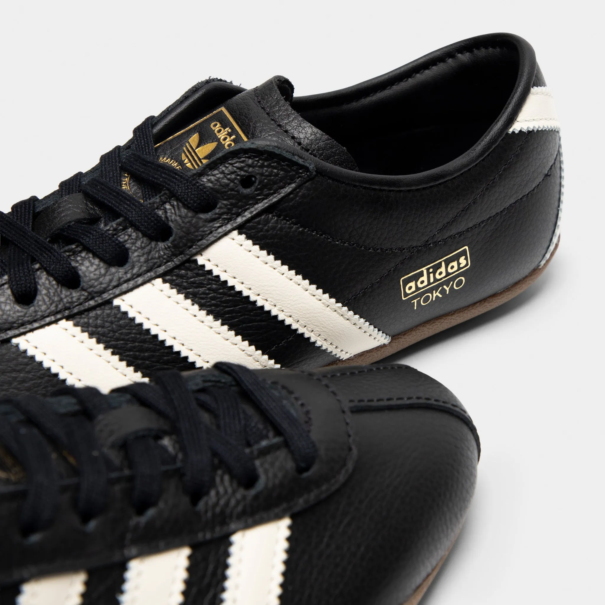ZipUpClosure Comfort toe adidas Originals Women's Tokyo Core Black / Off White - Gold
