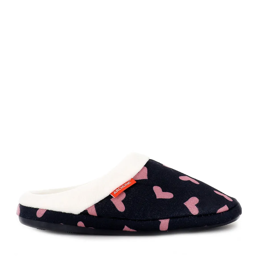 KALLI SLIP ON - NAVY PINK HEARTS Easy to assemble