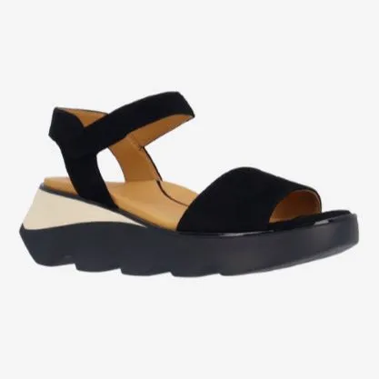 L'AMOUR DES PIEDS HALSTEN - BLACK Celebrity Vibe