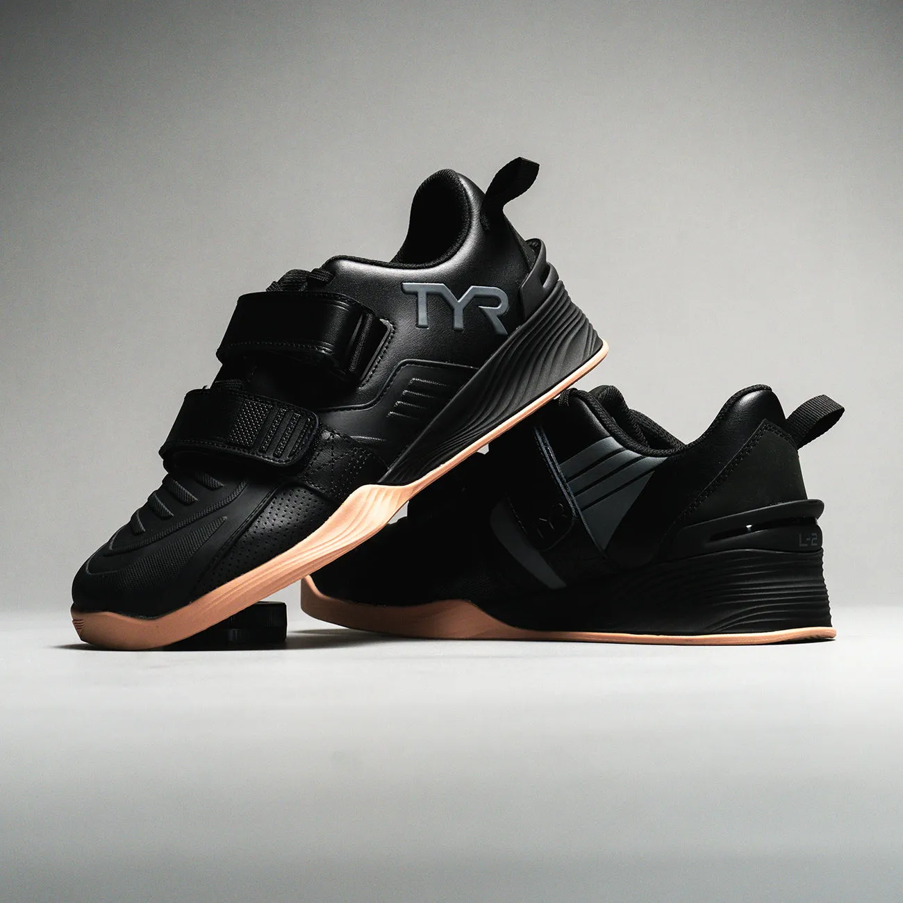 Desert Path Outfit Key TYR L-2 Lifter