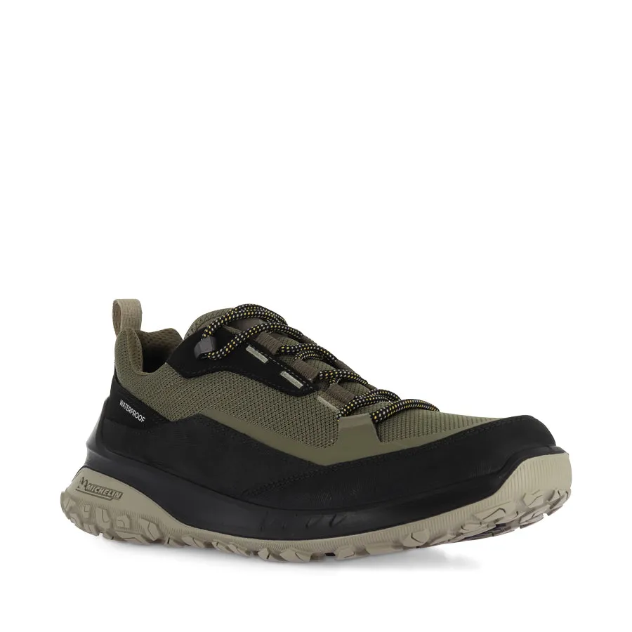 Responsive Look ULT-TRN LOW WP M 824254 - BLACK/TARMAC