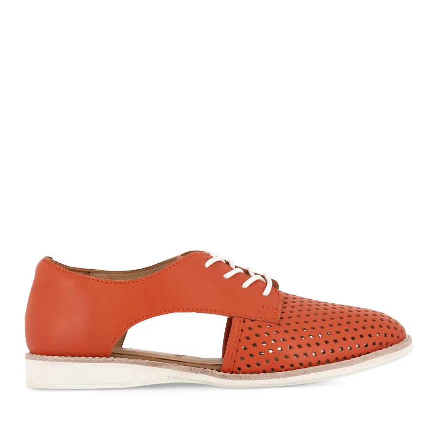 Fashion Trend SIDECUT PUNCH - TANGERINE LEATHER