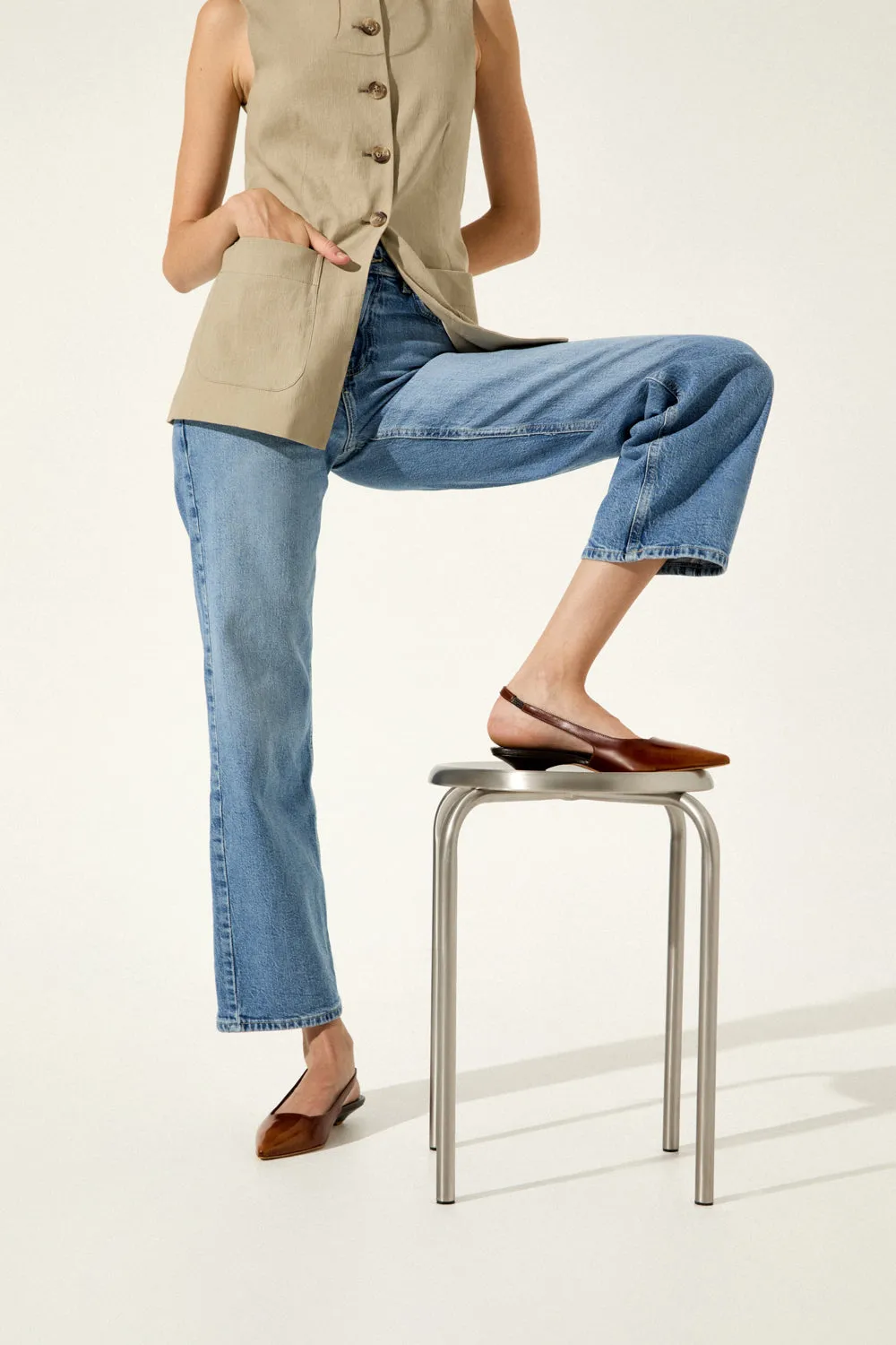 Slip-Free Shoes Club Mood Harper Slingback Flats in Caramel Brushed Leather